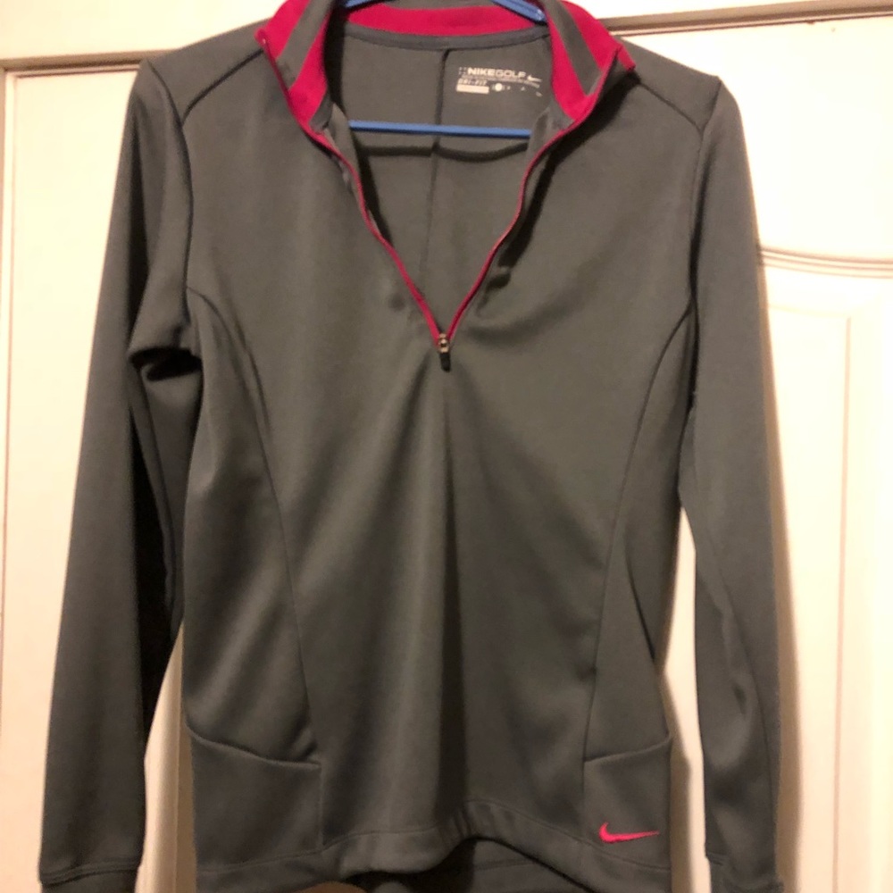 Brand new never worn Nike dry fit